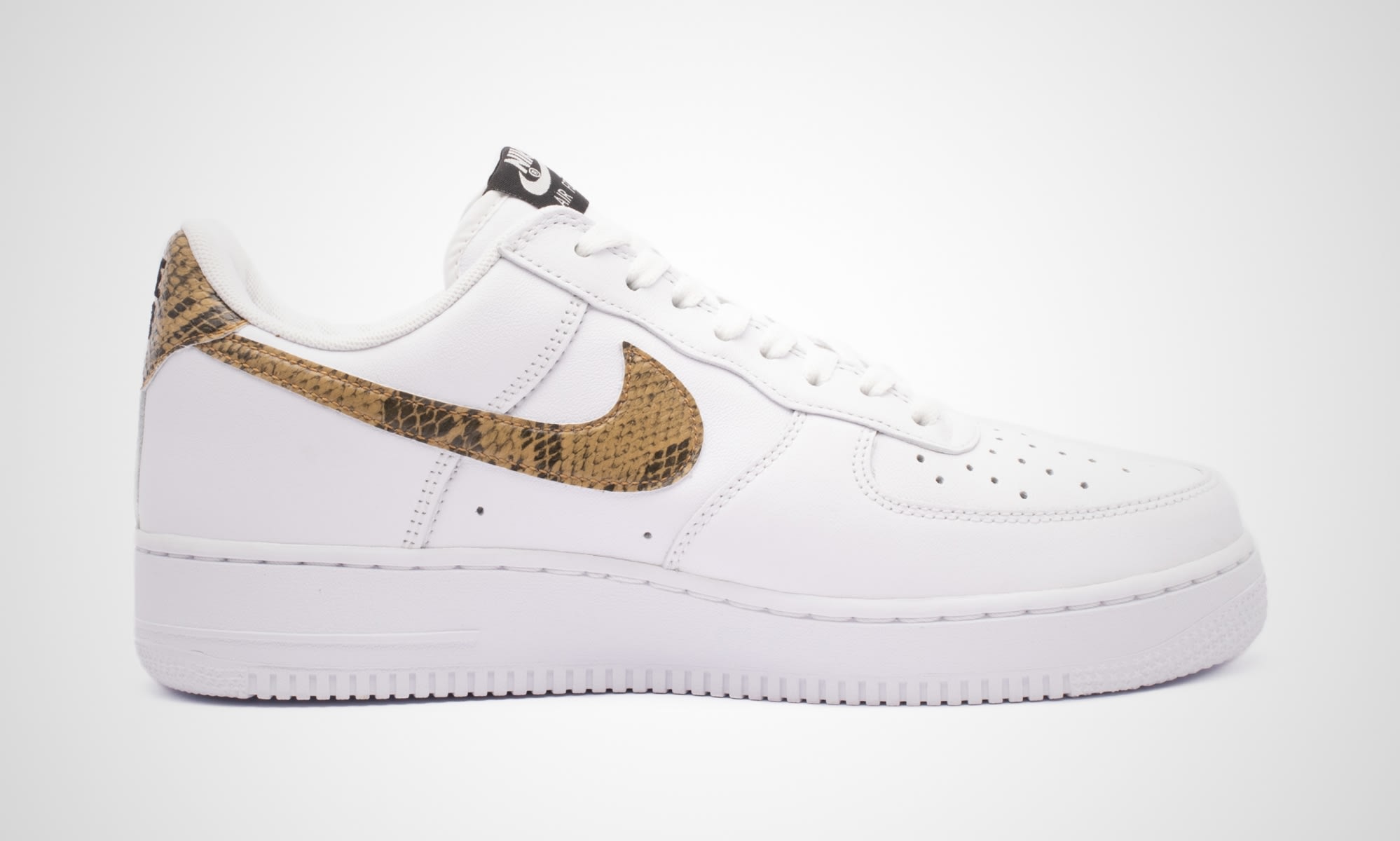 Nike Air Force 1 Low &#x27;Ivory Snake&#x27; AO1635-100 (Medial)