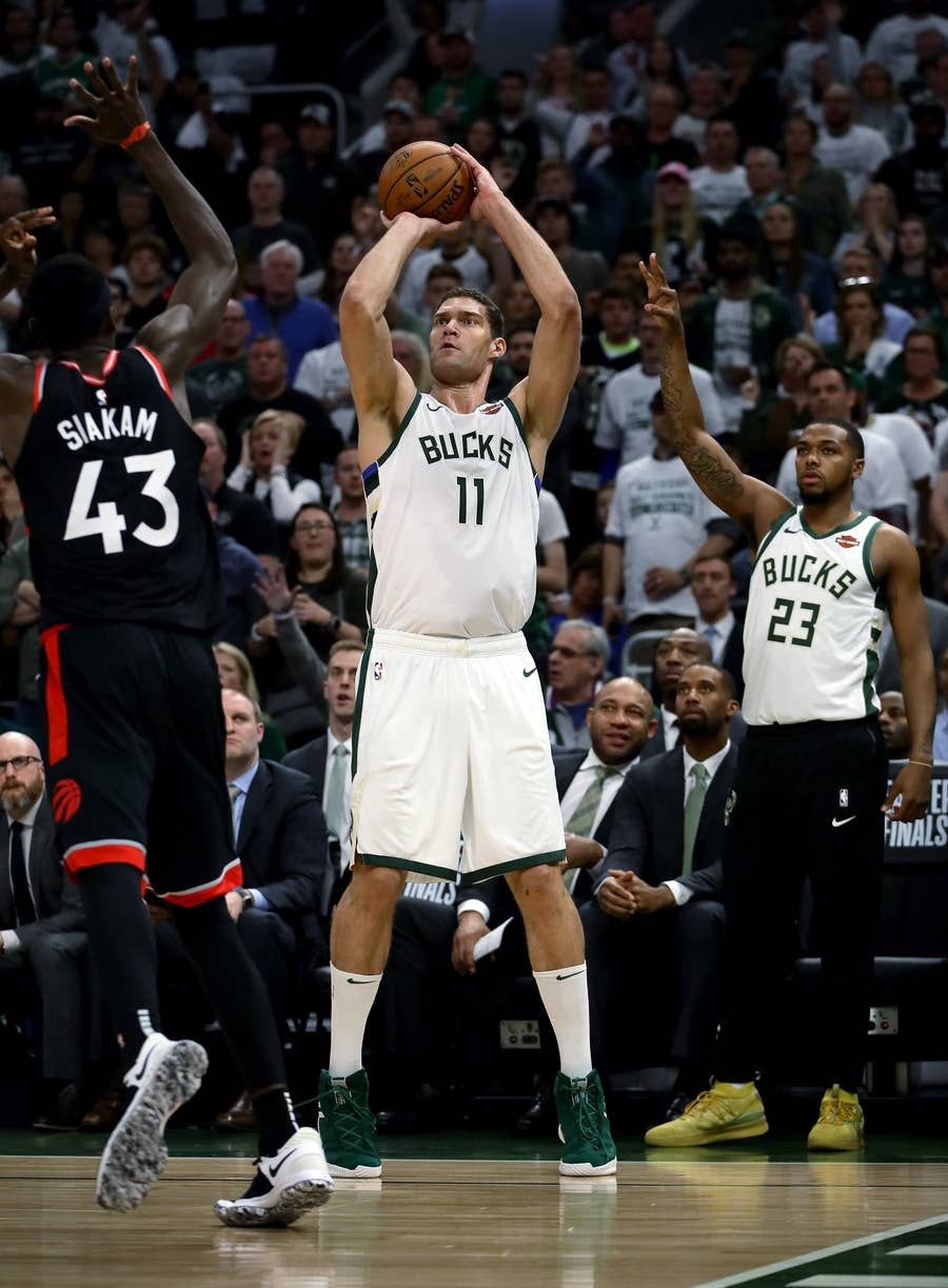 47 Brook Lopez Draft Stock Photos, High-Res Pictures, and Images - Getty  Images