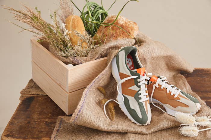 Todd Snyder x New Balance 327 &#x27;Farmer&#x27;s Market&#x27; Collab