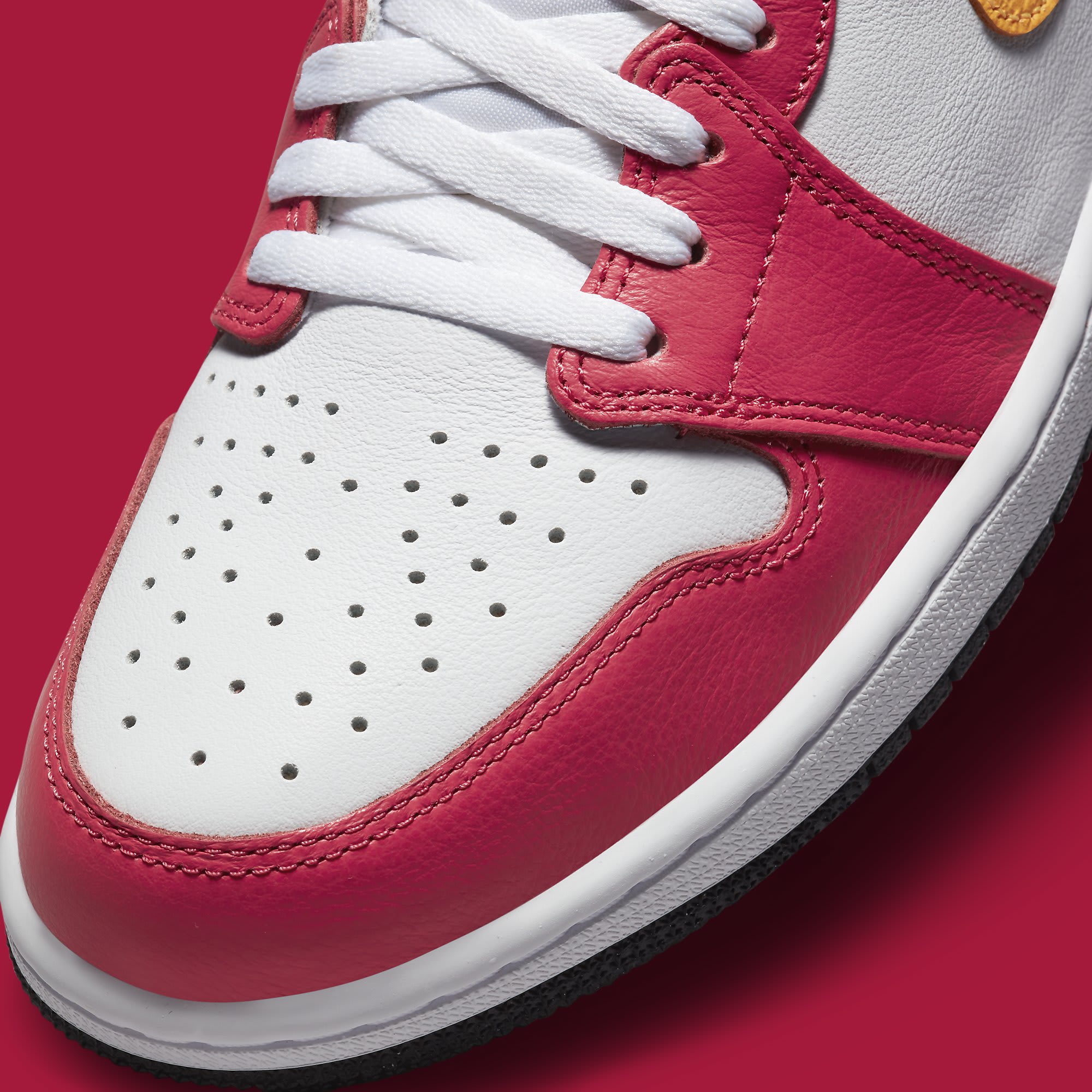 Air Jordan 1 Light Fusion Red Release Date 555088-603 Toe Detail