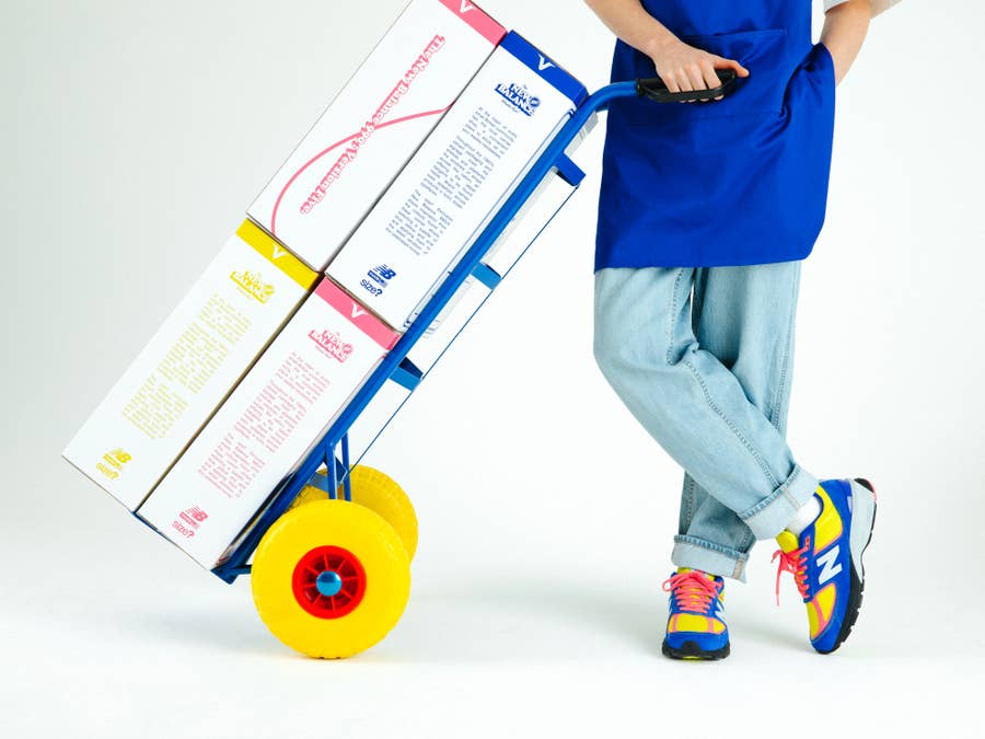 New balance 990v5 size corner shop hot sale