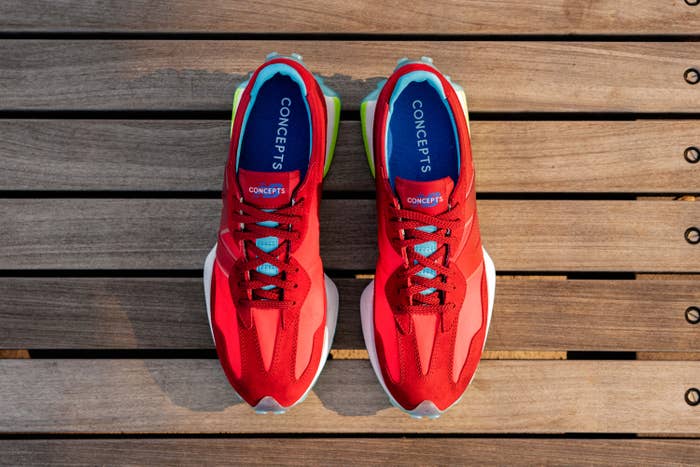 Concepts x New Balance 327 'Cape' 6
