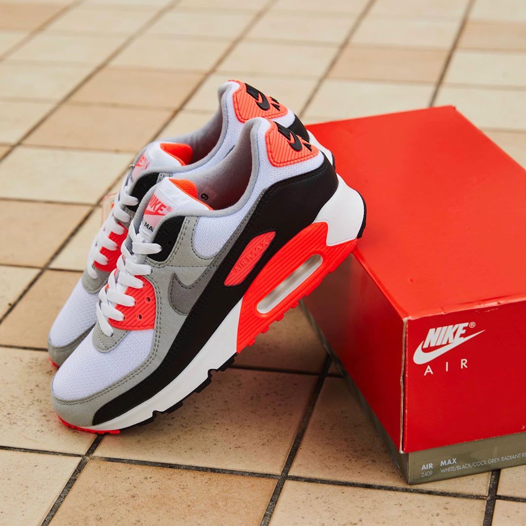 Nike Air Max 90 Infrared Release Date CT1685-100 Side