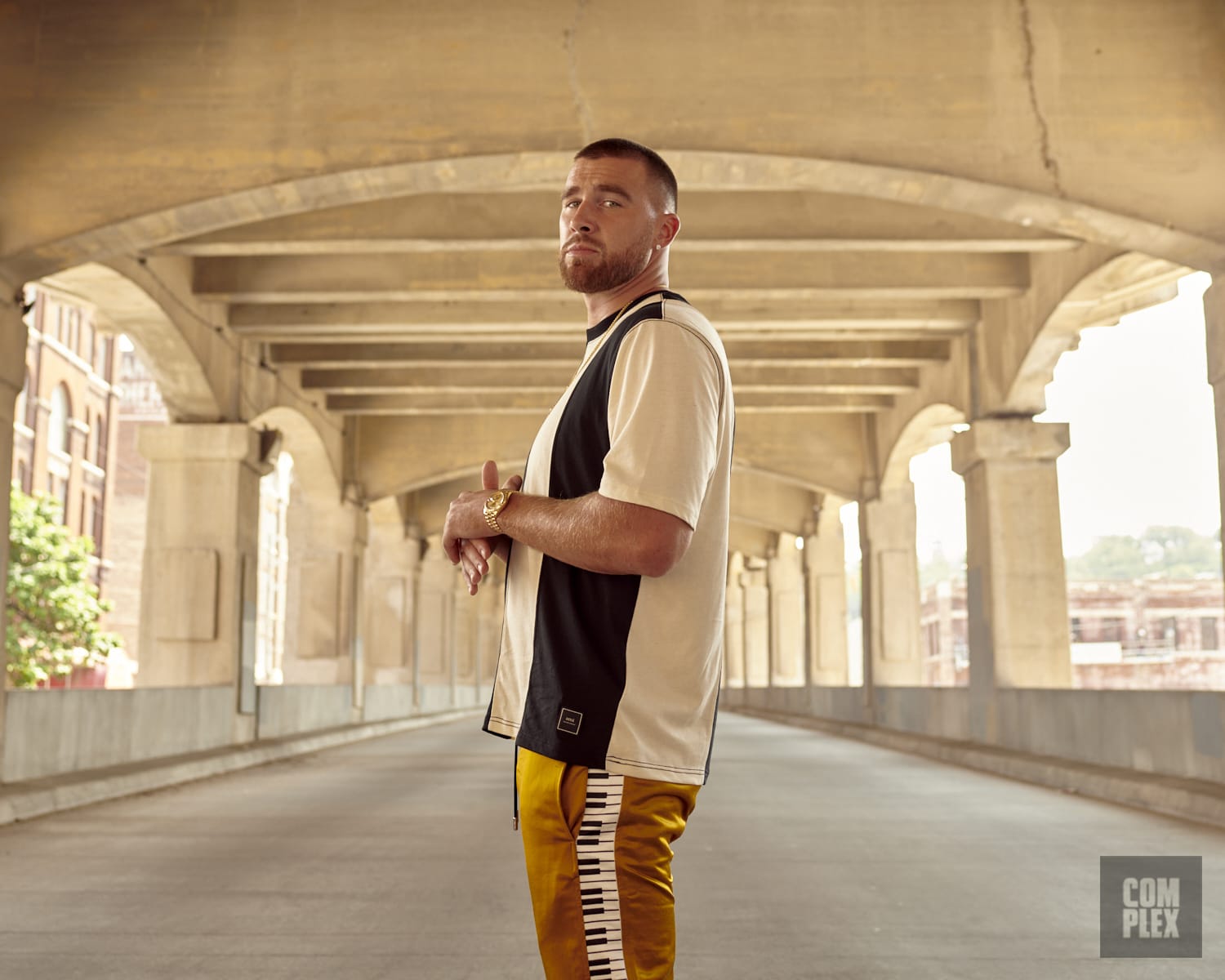 travis kelce fashion