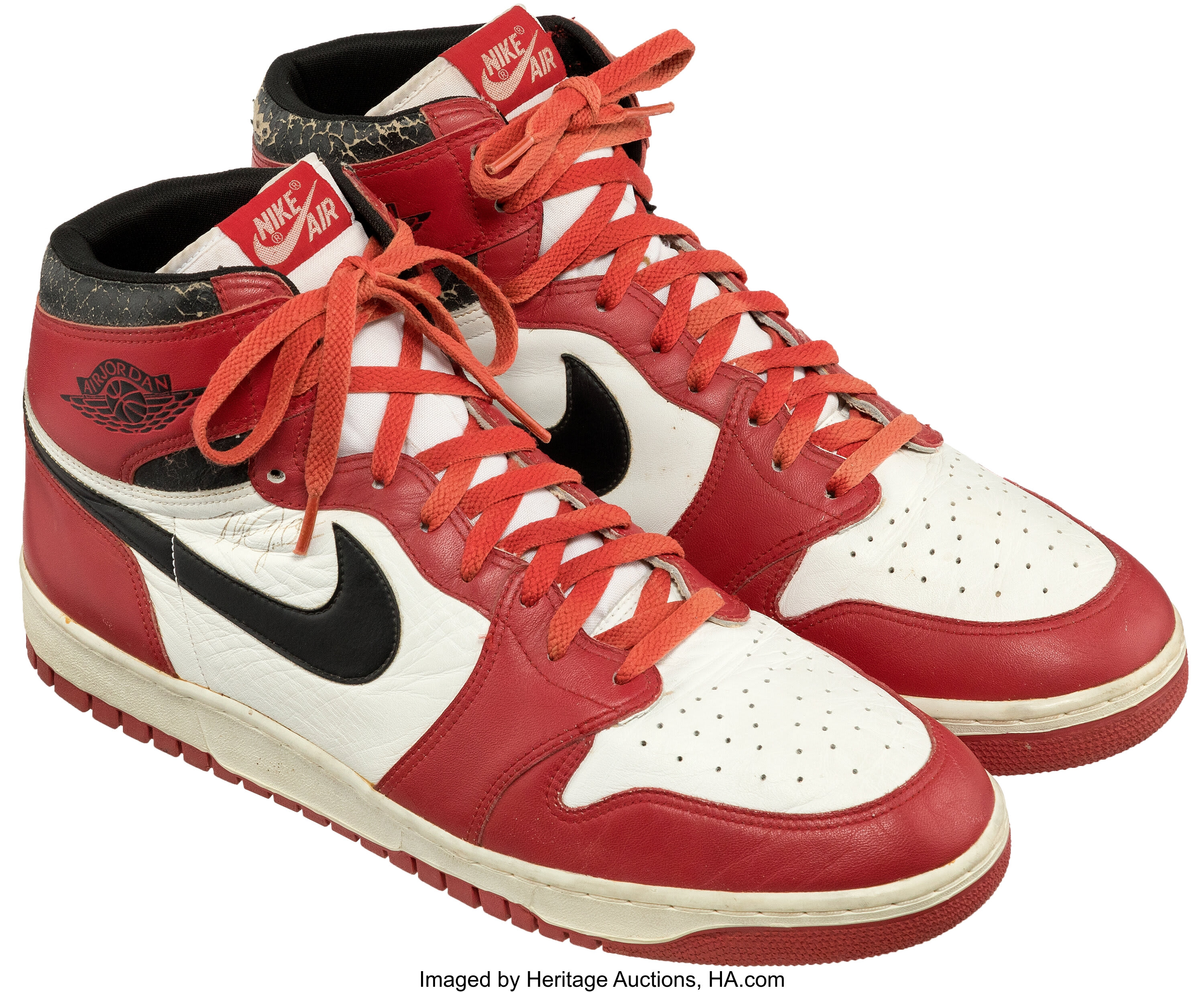 Michael Jordan s Dunk Sole Air Jordan 1 PE From 1986 Is Up For