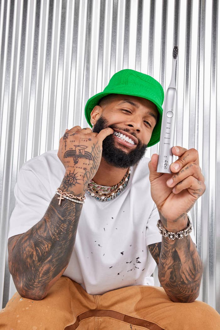 Free agent Odell Beckham using his MOON toothbrush.
