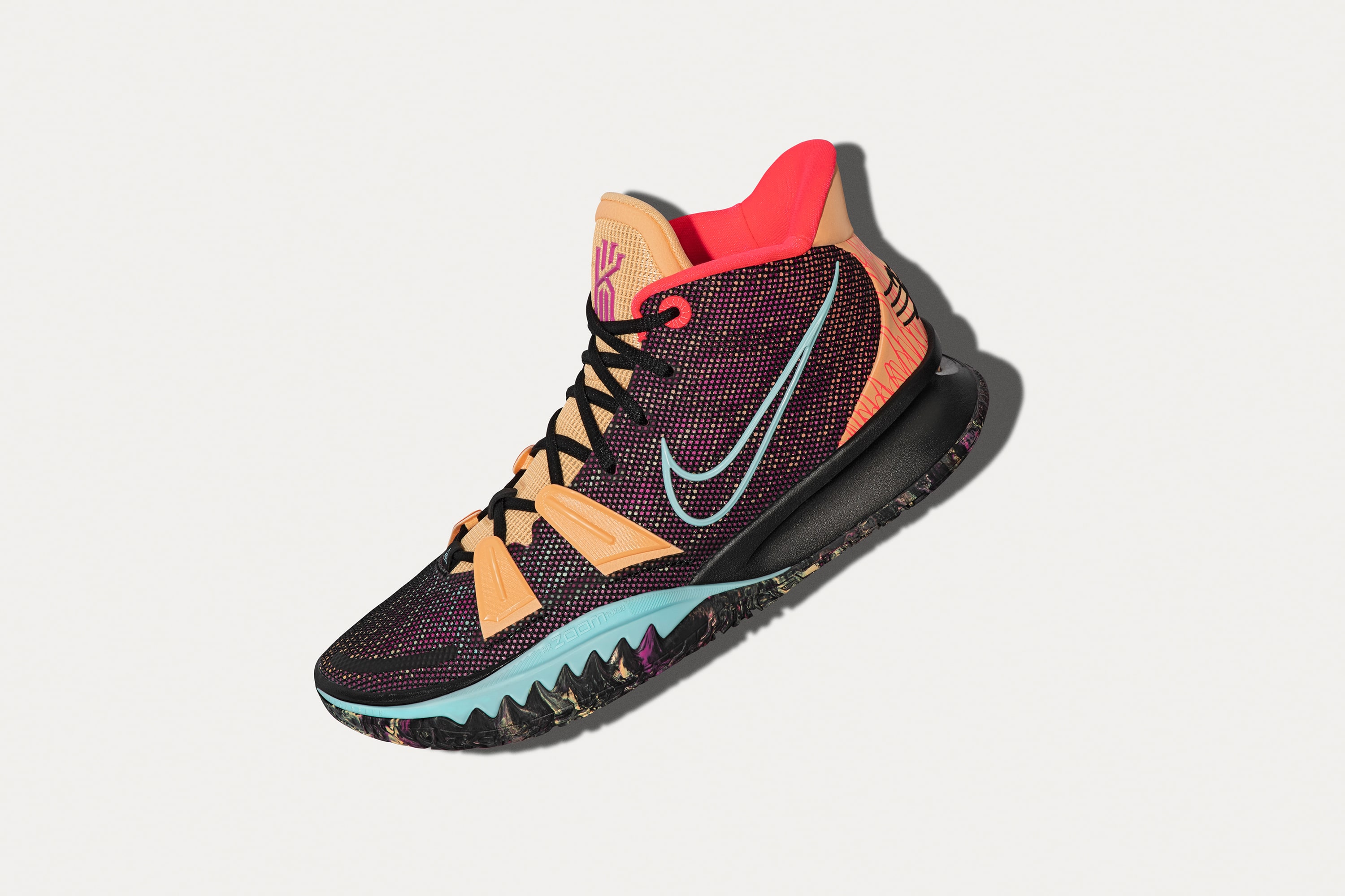Nike Kyrie 7 Preheat &#x27;Soundwave&#x27; Lateral