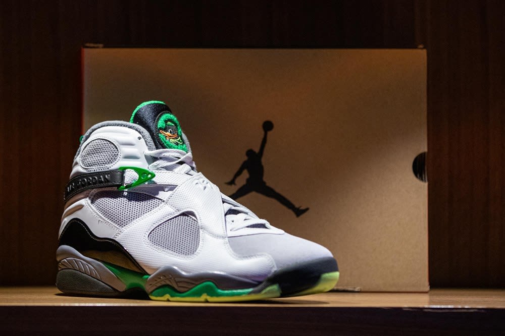 Air Jordan 8 VIII Oregon Ducks PE