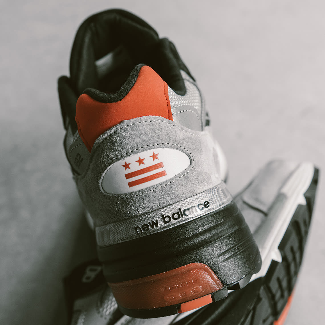 DTLR Villa x New Balance 992 &#x27;Discover and Celebrate&#x27; Heel