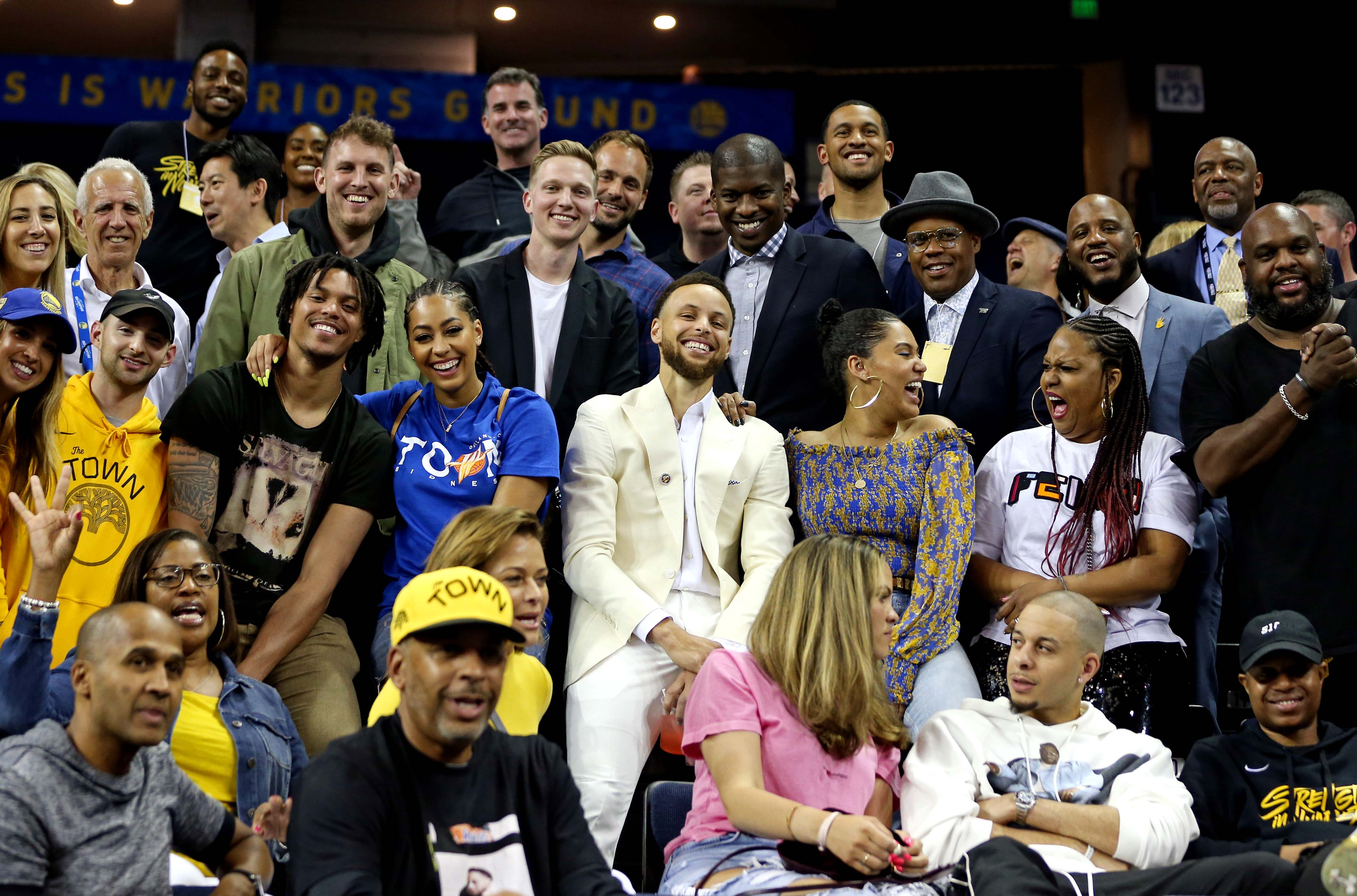 Steph Curry Family Oracle Arena Game 6 NBA Finals 2019
