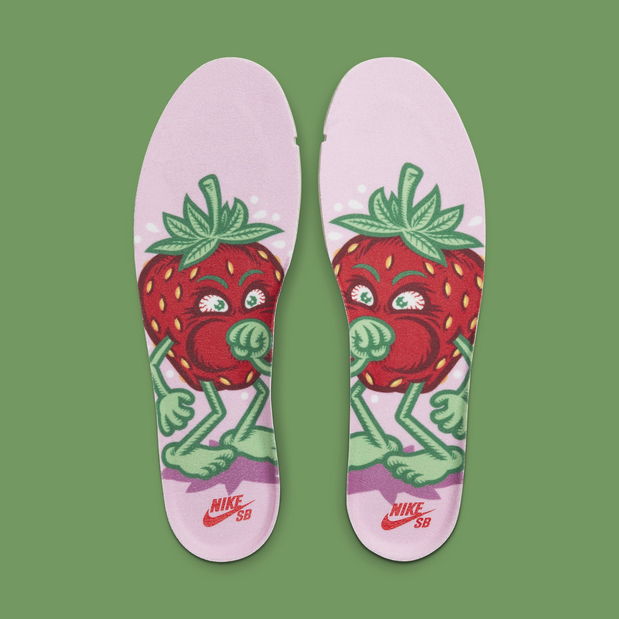 Strawberry Cough x Nike SB Dunk High SW7093-600 Release Date Insoles