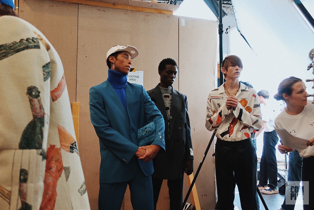 Complex Backstage at Off White&#x27;s Fall Winter 2020 Runway Show