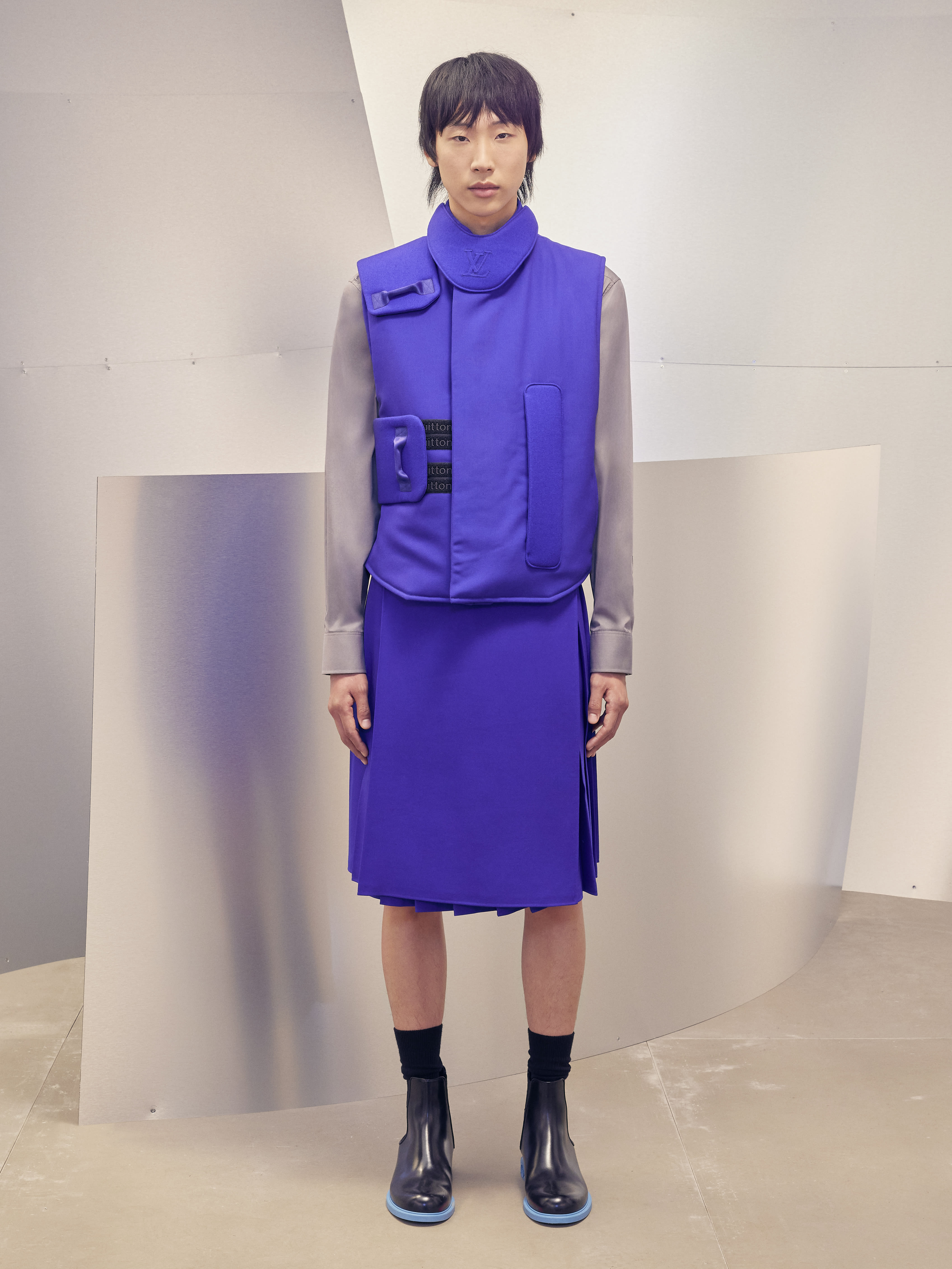 LOUIS VUITTON Pre-Fall 2022 Collection by Virgil Abloh - Male