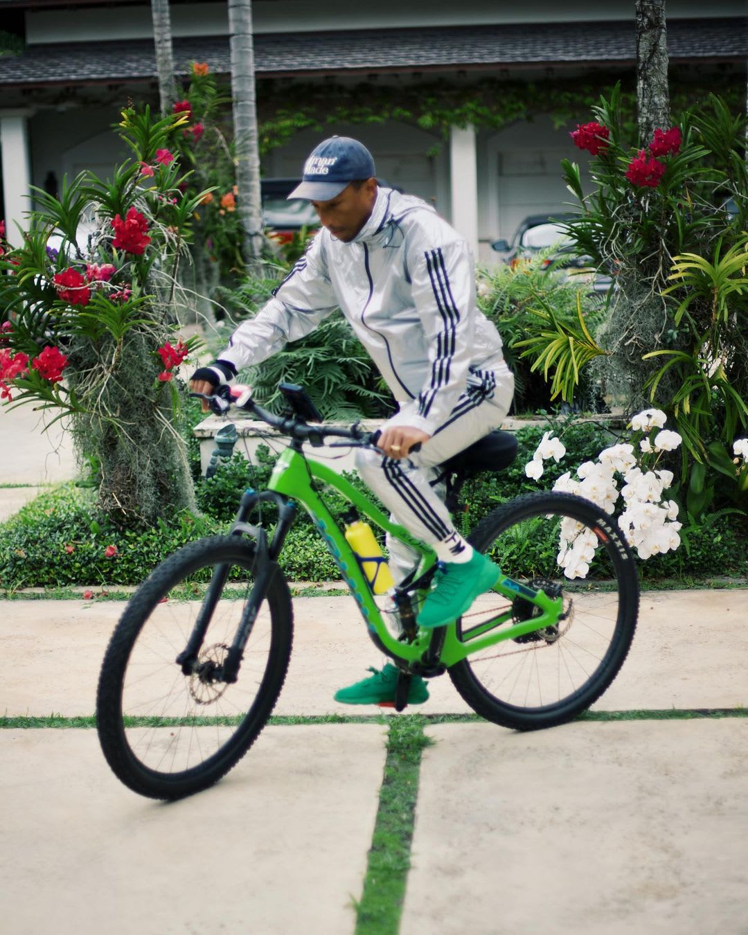 Pharrell x Adidas Humanrace Sichona (Pharrell)