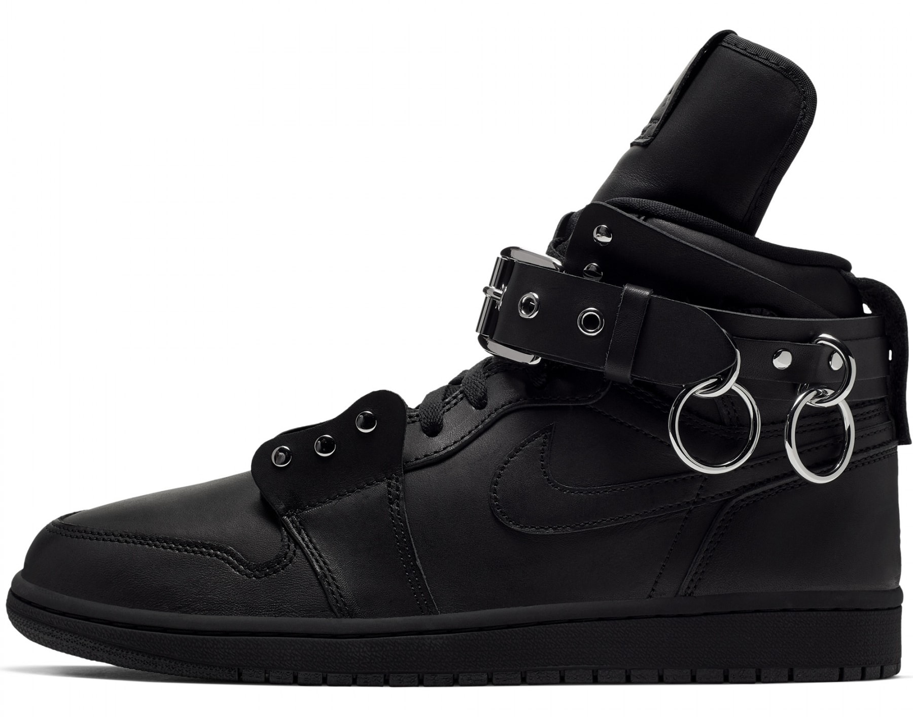 The Comme des Garcons x Air Jordan 1 High Collab Has a Release