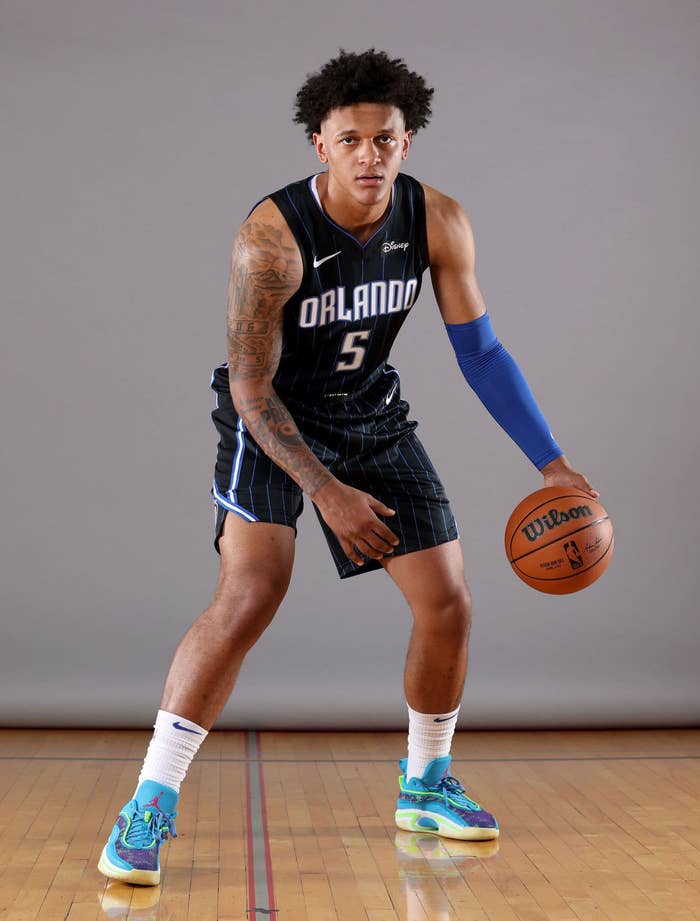 Paolo Banchero Wearing His Orlando Magic Uniform for the Rookie Photo Shoot