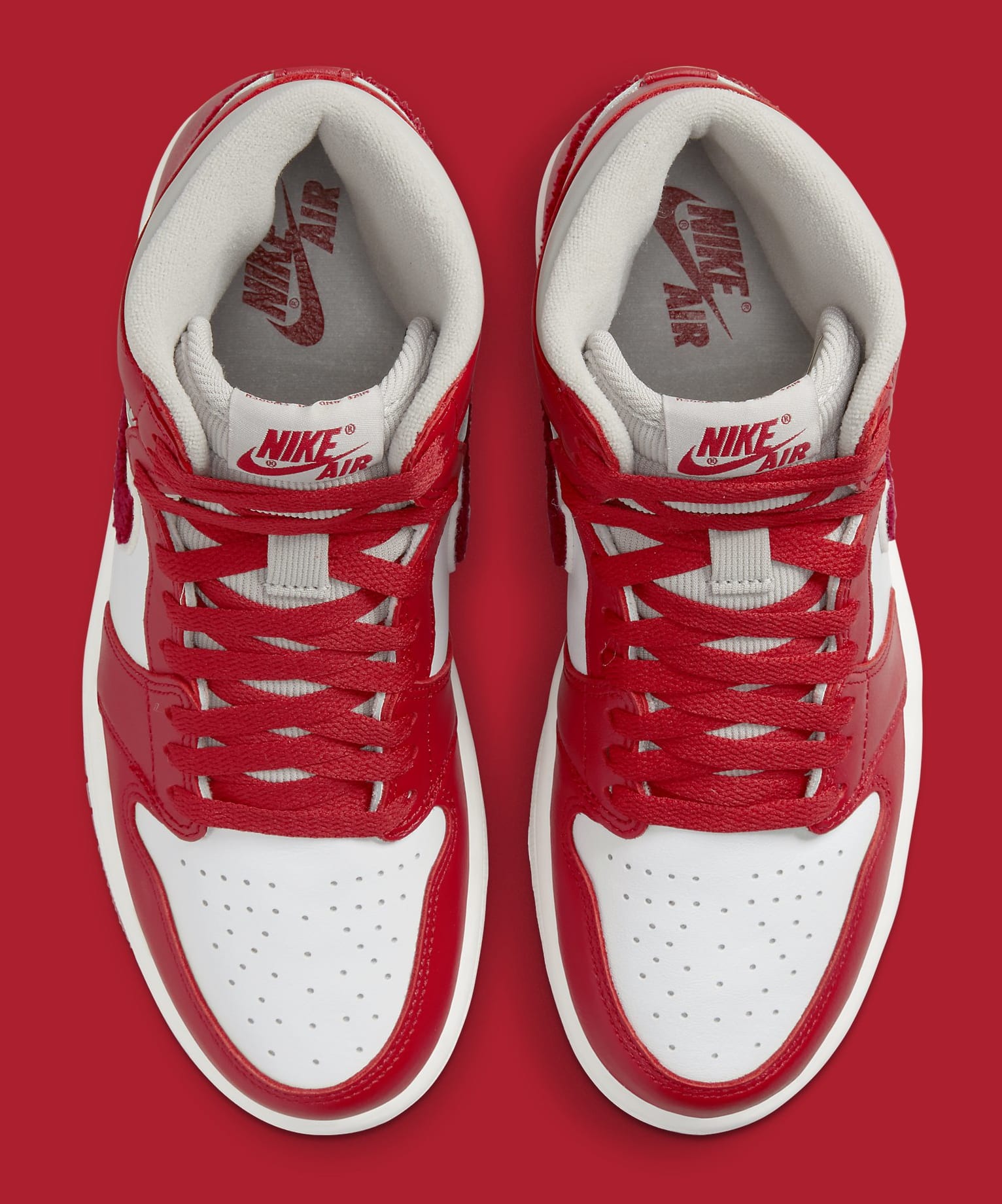 Nike to Release Women's Air Jordan 1 Varsity Red