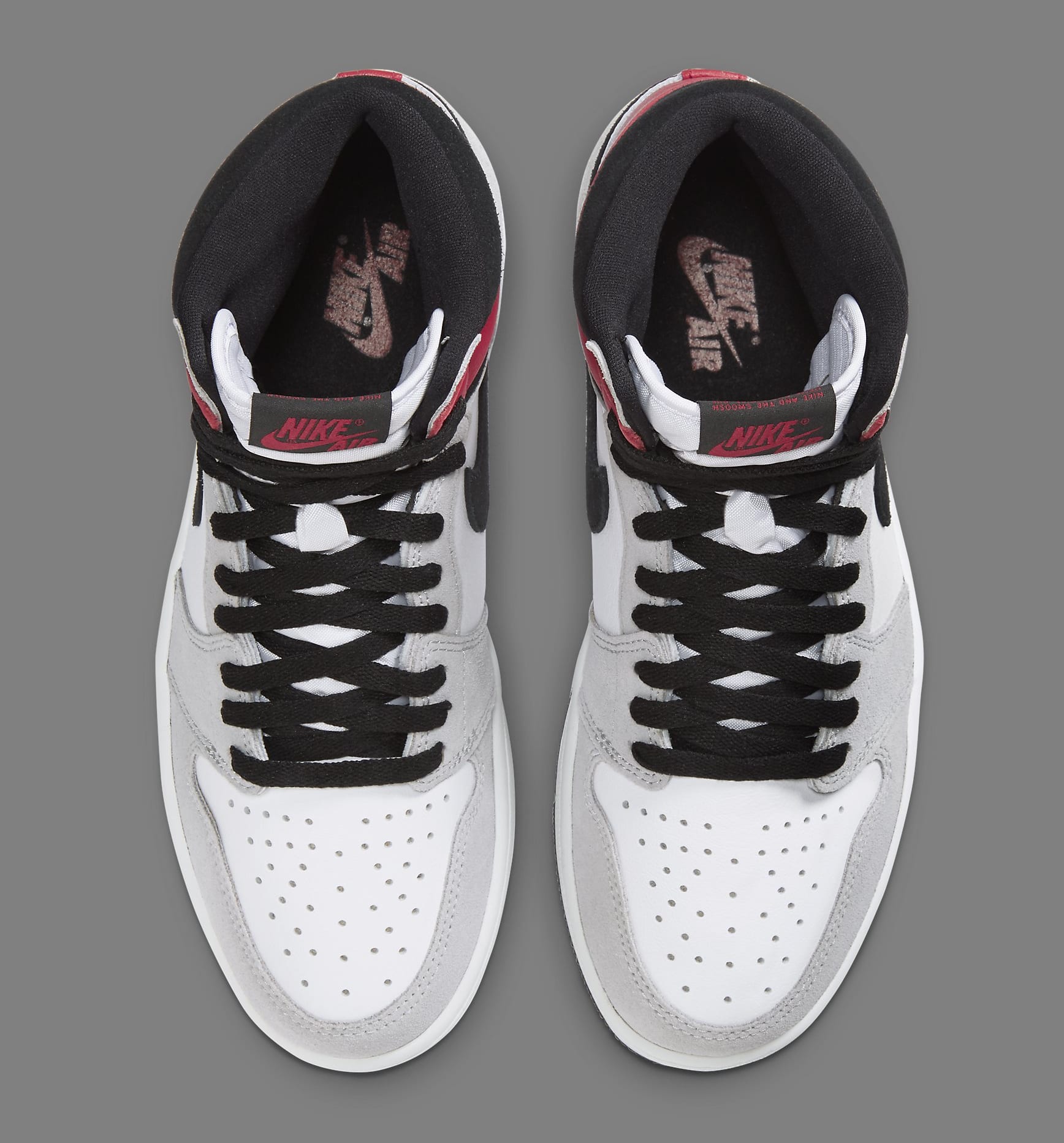 Air Jordan 1 Retro High &#x27;Light Smoke Grey&#x27; 555088-126 Top
