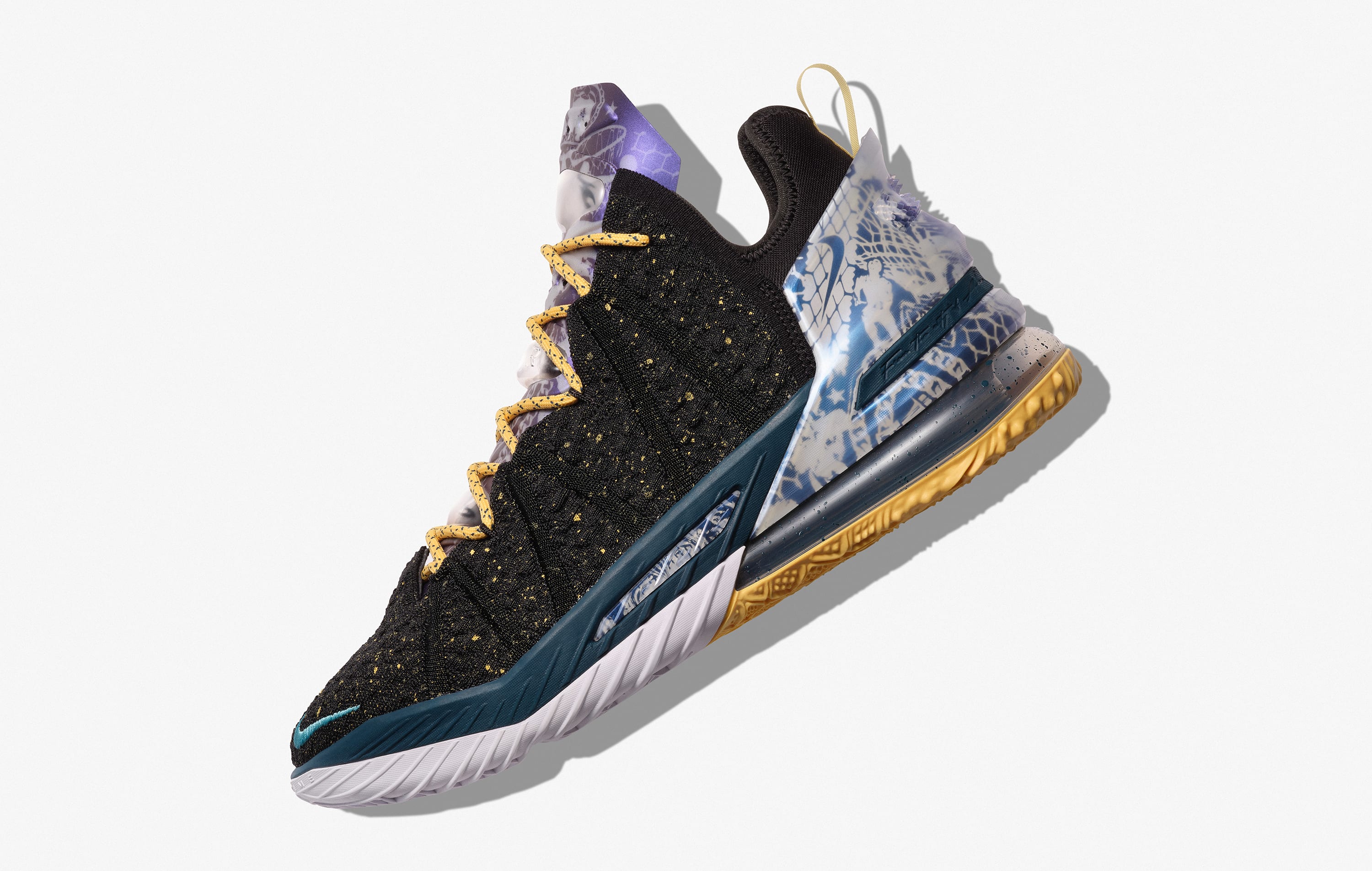 Nike LeBron 18 &#x27;Reflections&#x27; Lateral