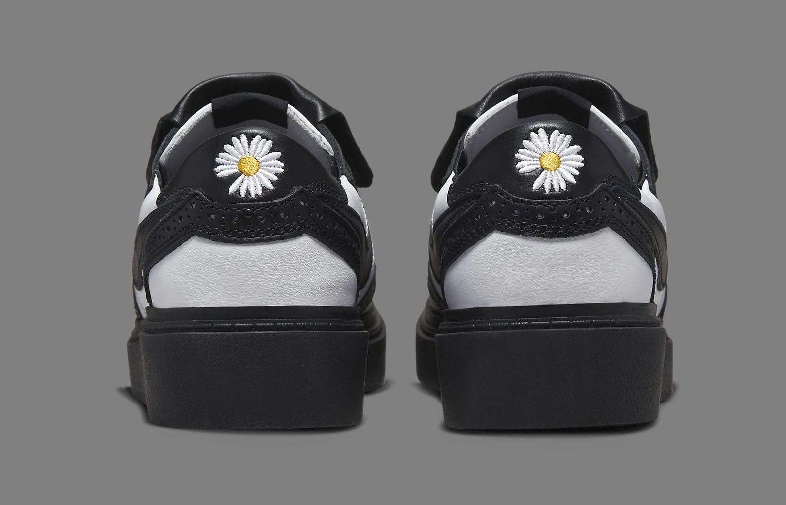 Peaceminusone x Nike Kwondo 1 &#x27;Black/White&#x27; DH2482 101 Heel