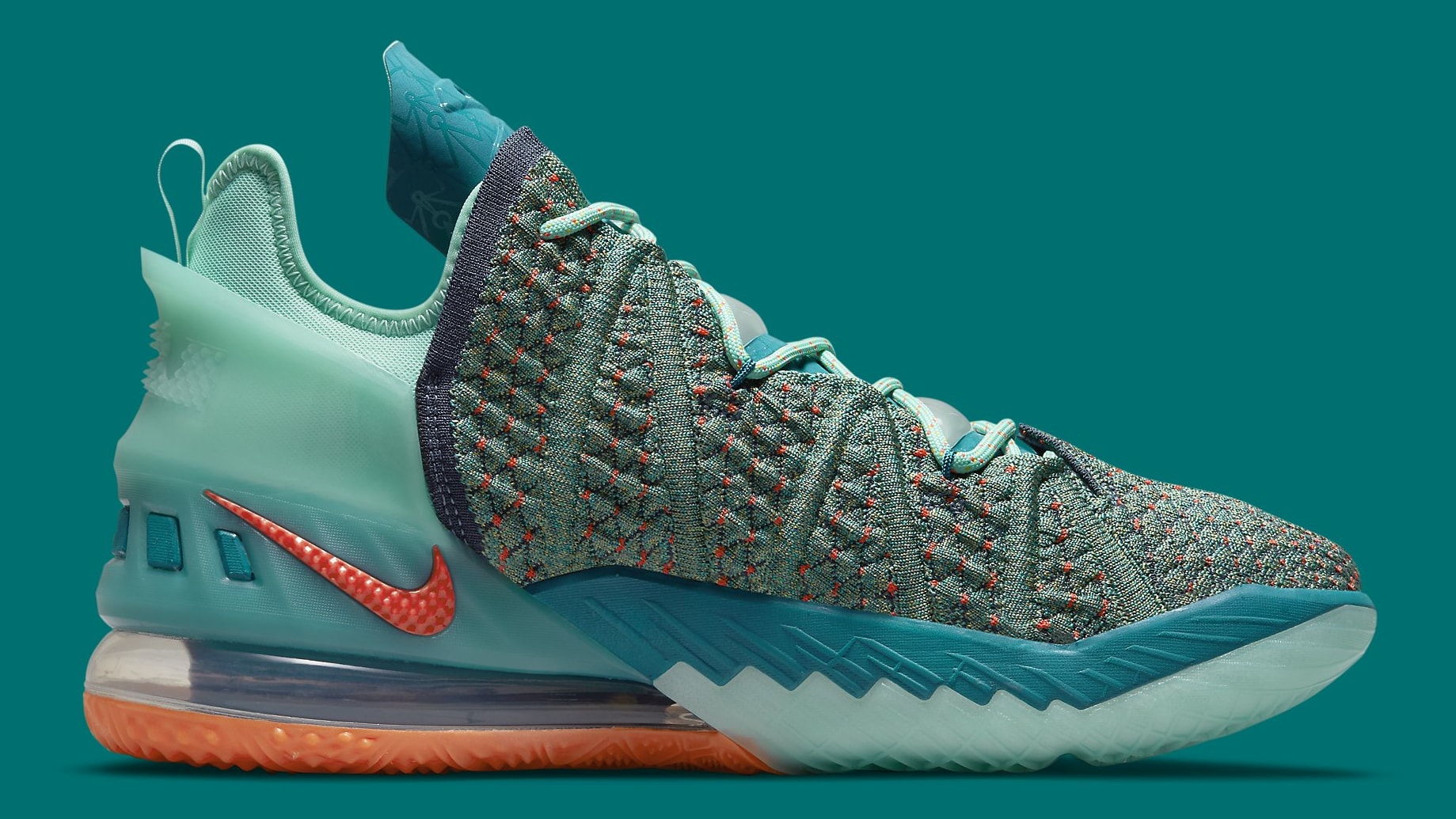 Lebron store 18 youth