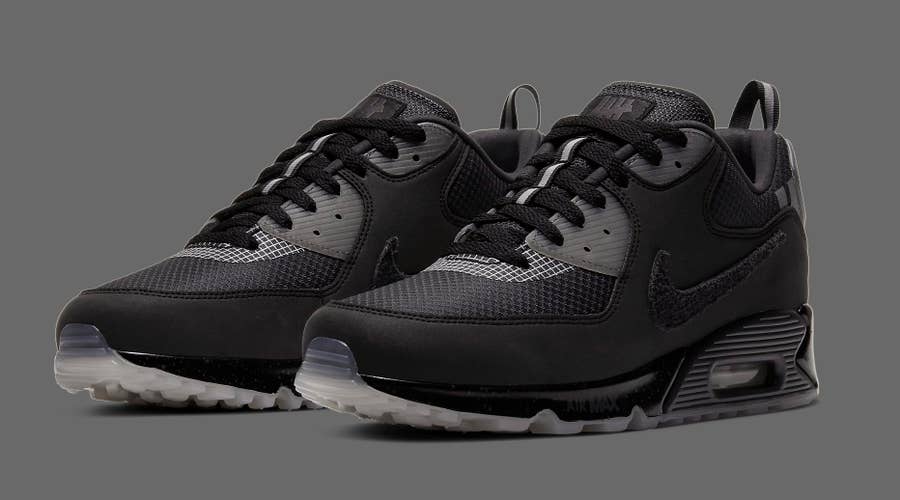 Undefeated x 'air hotsell max 90 black/black-anthracite-rush pink