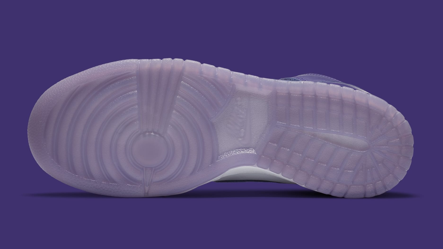 Nike Dunk High Women&#x27;s Varsity Purple Release Date DC5382-100 Sole