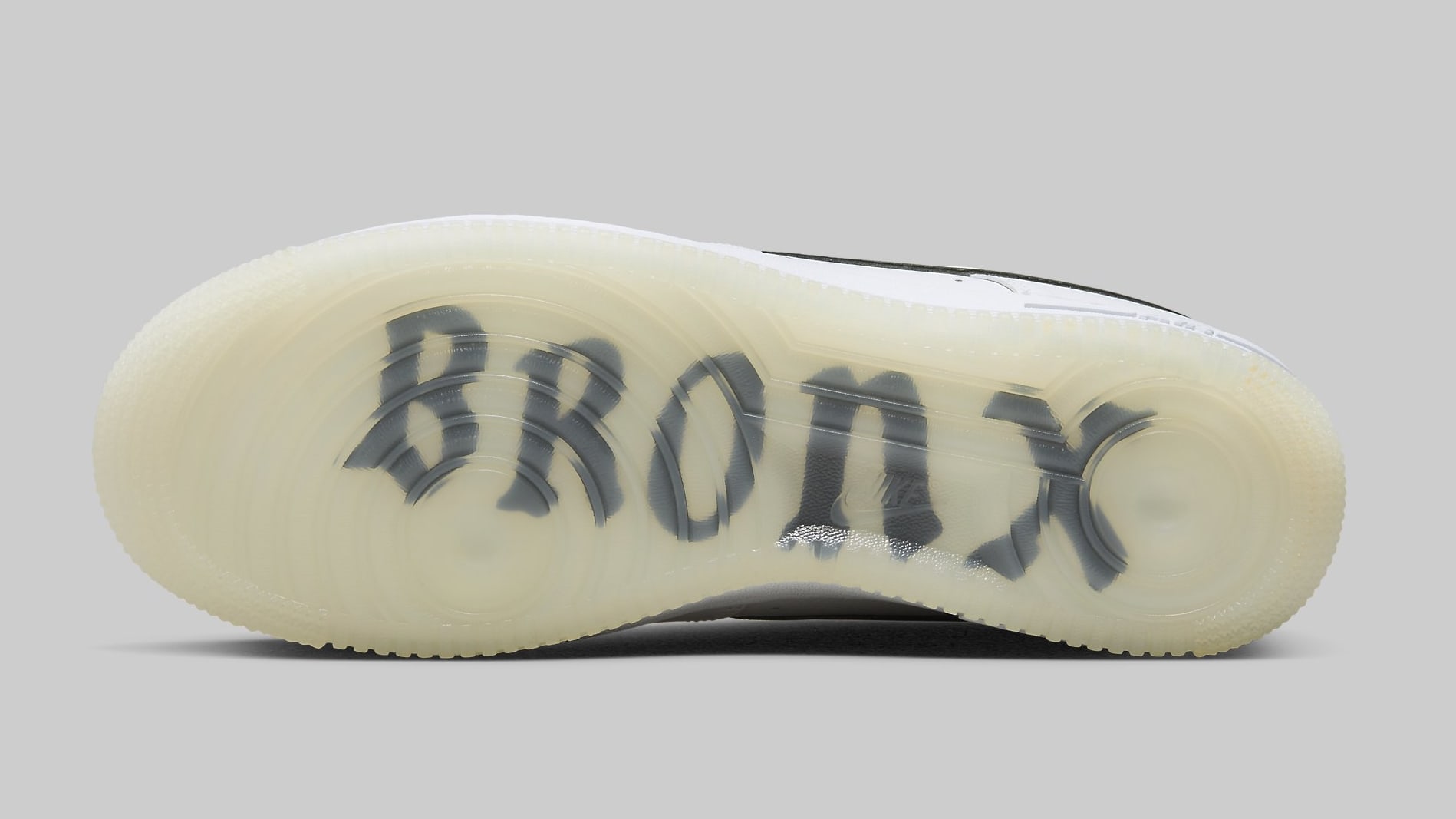 Nike Celebrates the Bronx With This Air Force 1 | Complex