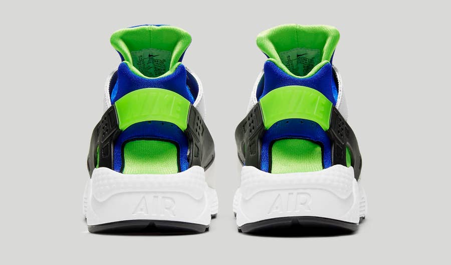 Nike huarache clearance scream green footlocker