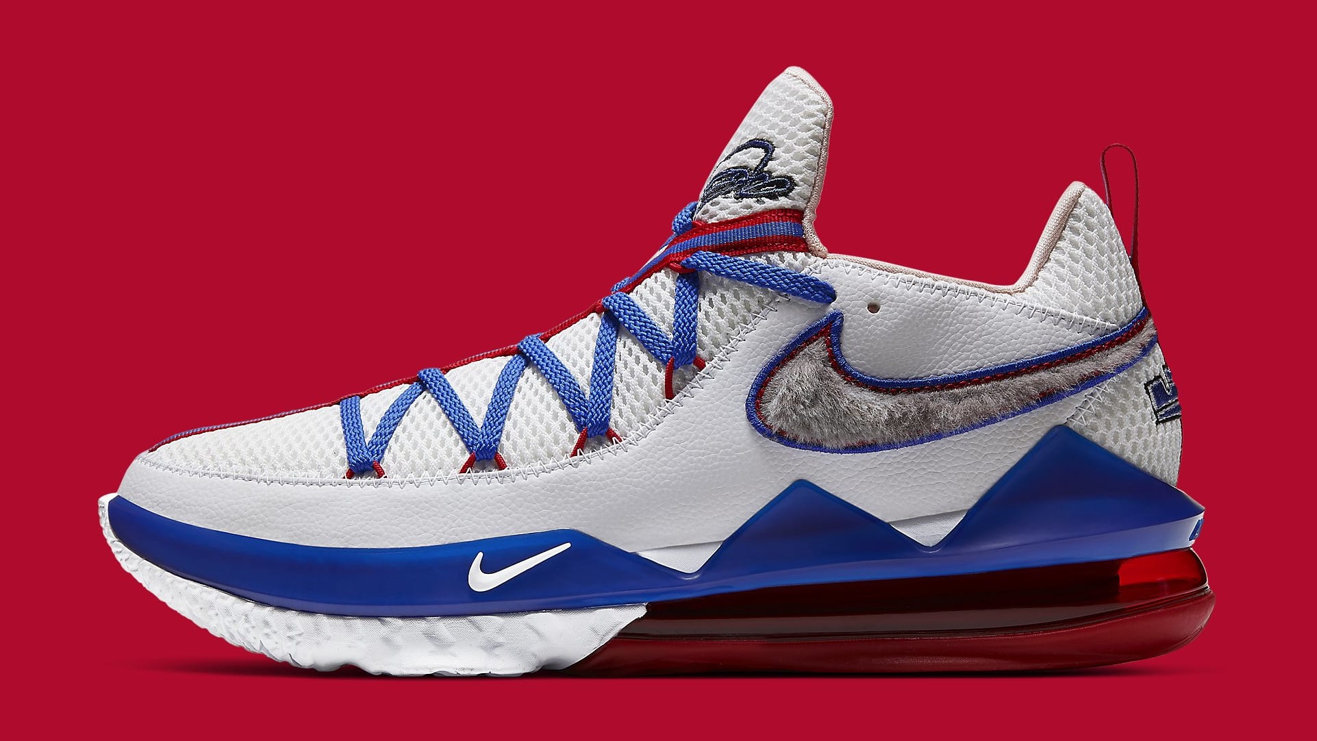 Full Look at the 'Space Jam' Nike LeBron 17 Pack