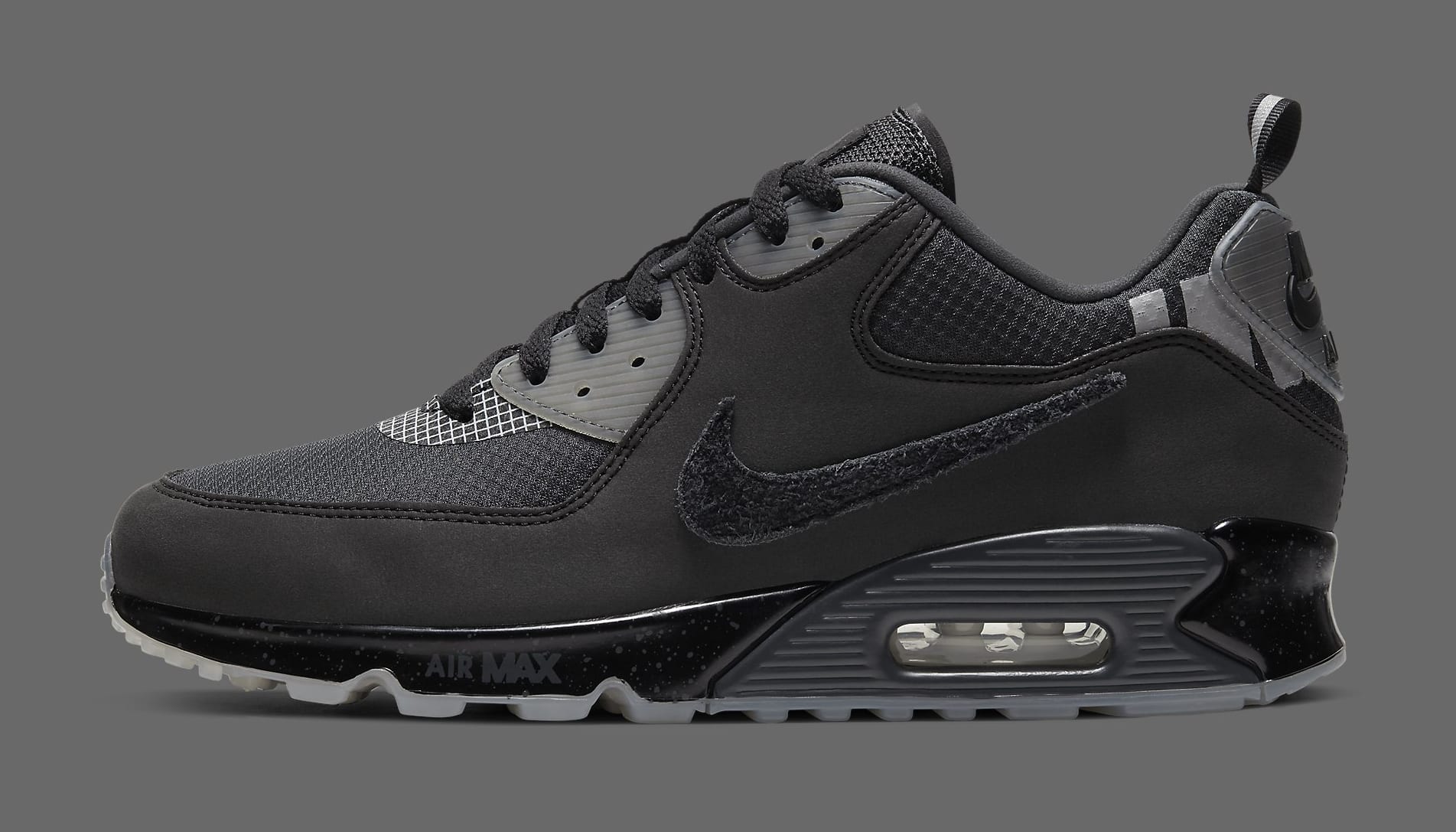 undefeated-nike-air-max-90-black-cq2289-002-lateral
