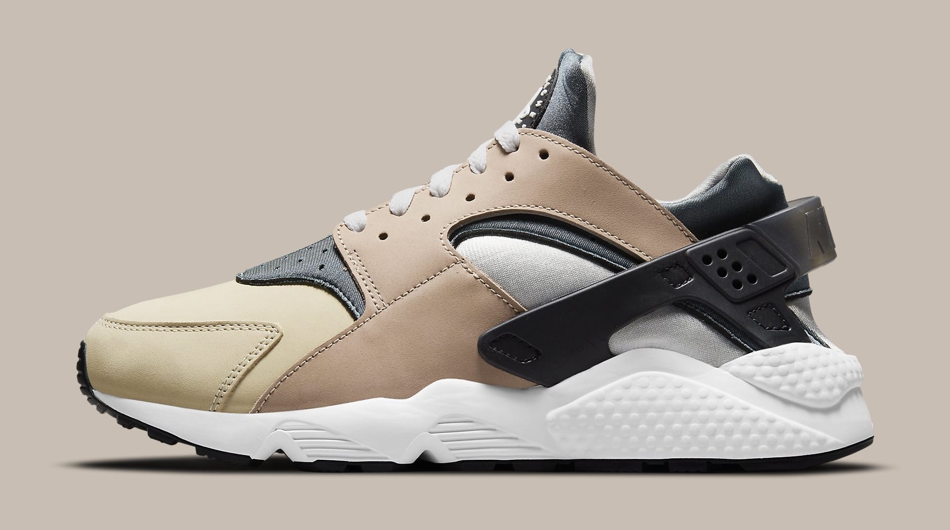 Escape' Nike Air Huaraches From 2003 Are Returning Soon | Complex