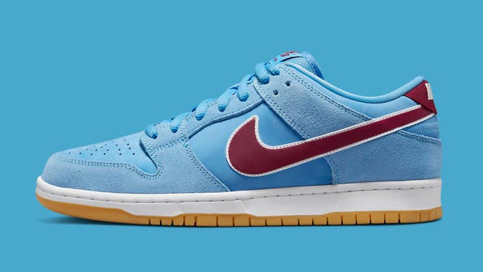 Nike SB Dunk Low &#x27;Phillies&#x27; DQ4040 400 Lateral