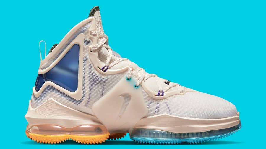 Possible 'Christmas' Nike LeBron 19 Colorway Surfaces