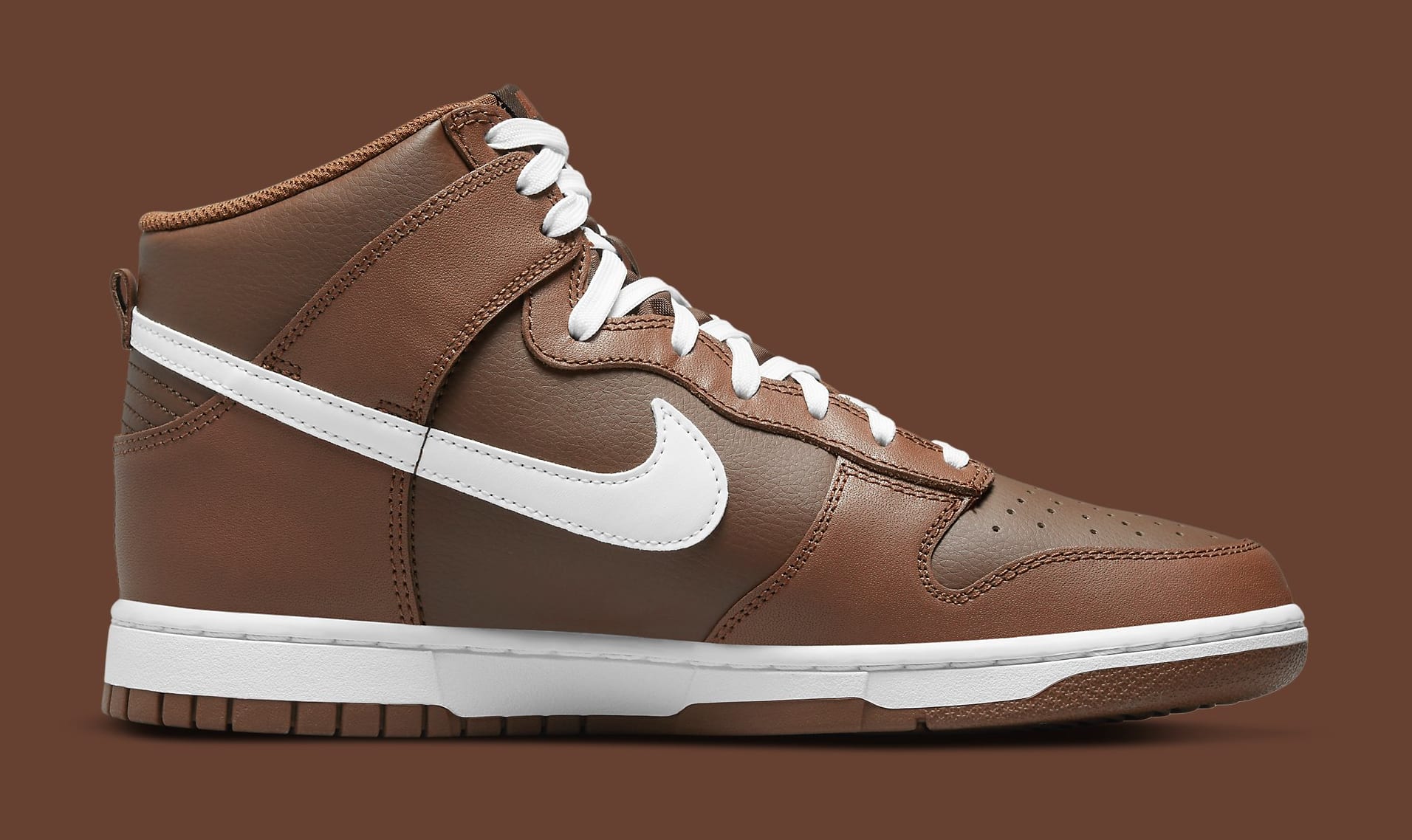 Nike Dunk High &#x27;Chocolate&#x27; DJ6189 200 Medial