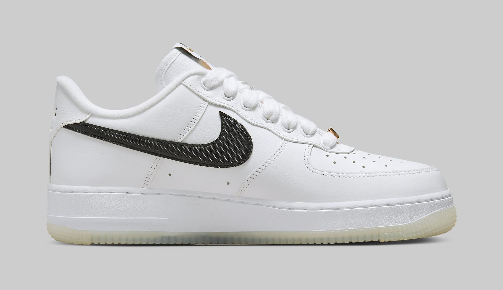 Nike Celebrates the Bronx With This Air Force 1 | Complex