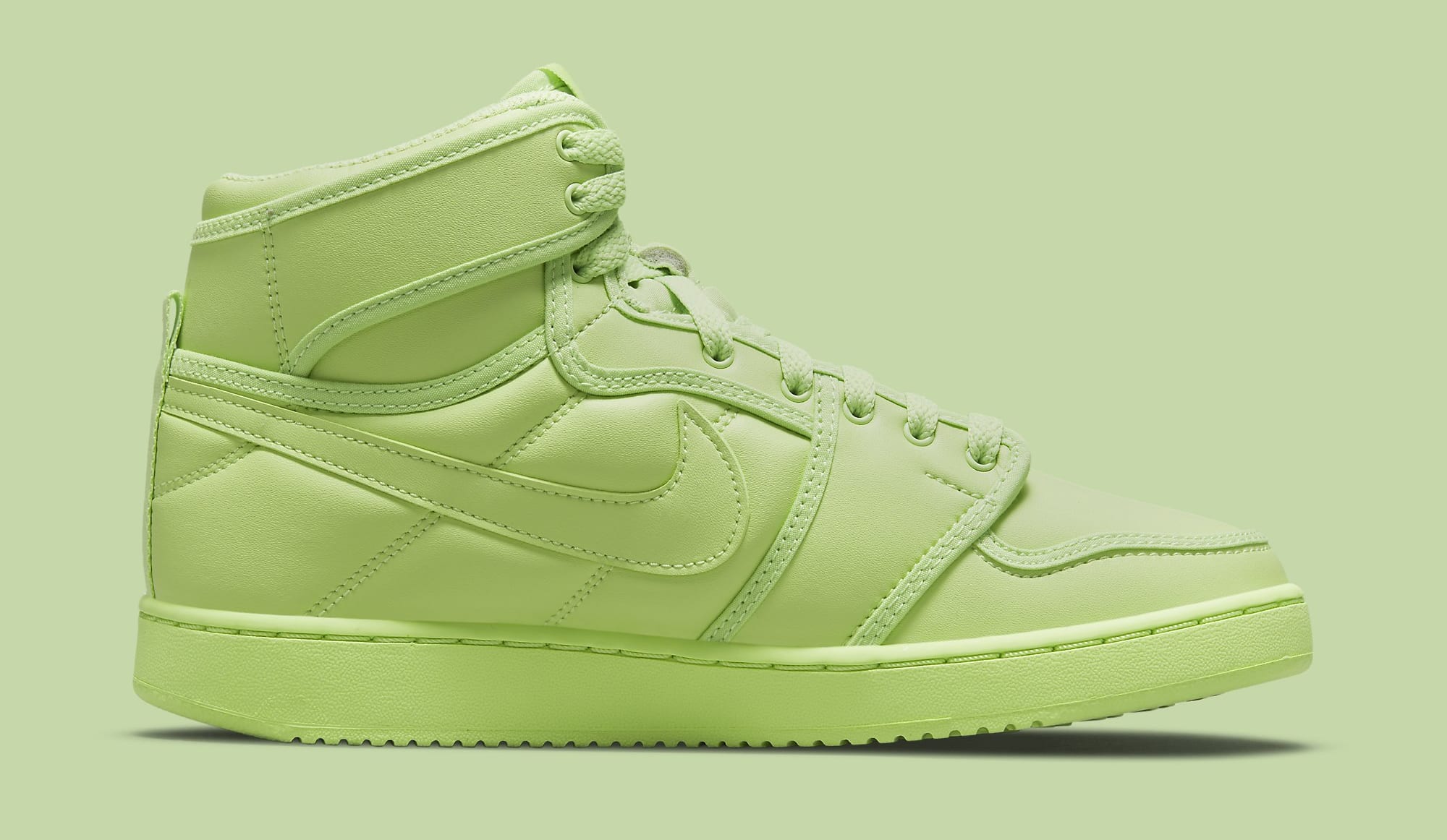 Billie Eilish x Air Jordan 1 KO &#x27;Ghost Green&#x27; DN2857-330 (Medial)