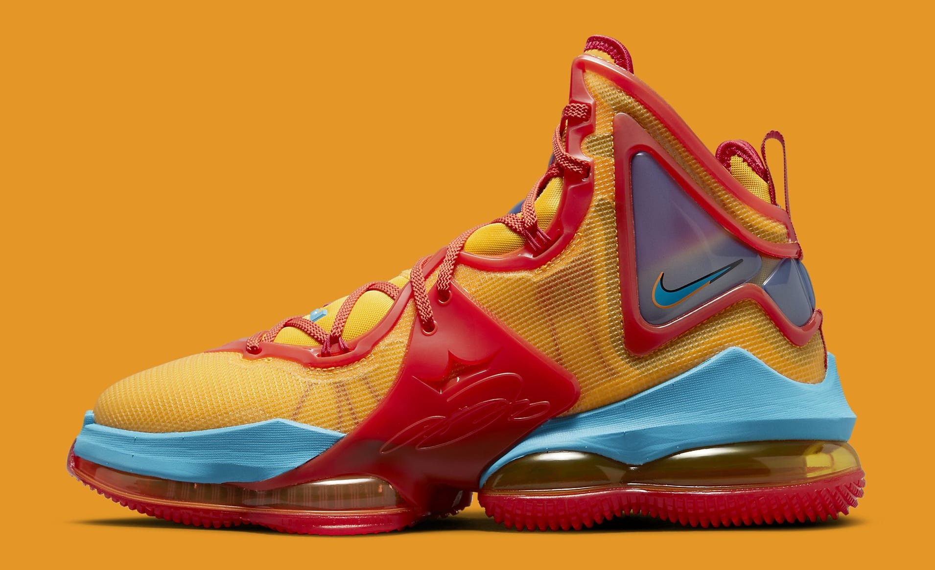 LeBron's original Akroncentric basketball shoes to be re-released by Nike
