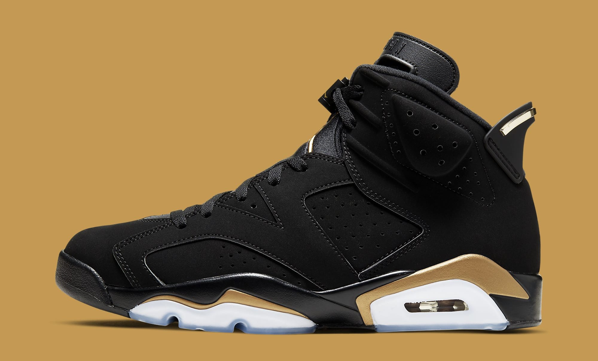 Black and gold top jordan 6s