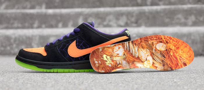 nike-sb-dunk-low-night-of-mischief-insole