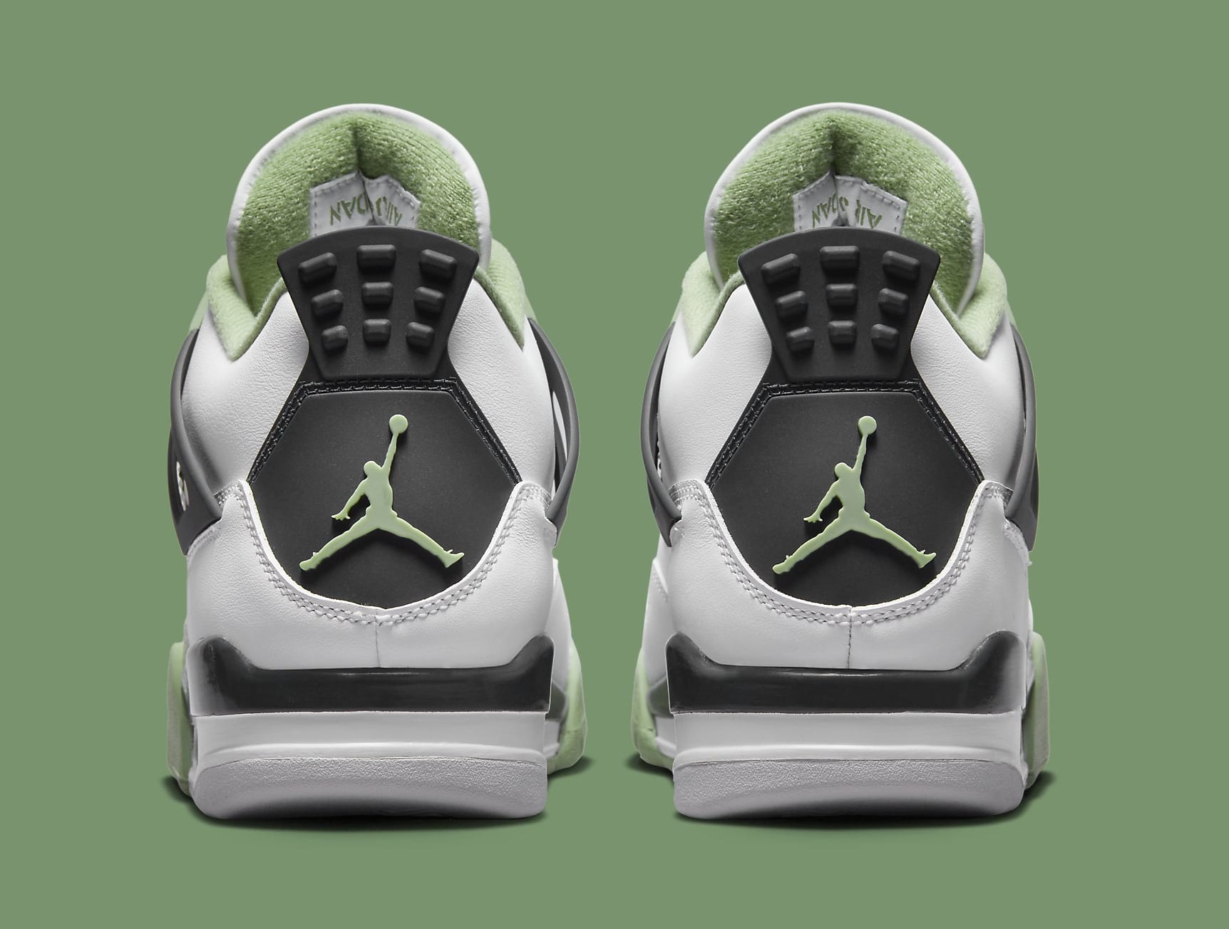 Air Jordan 4 Retro Seafoam Sneakers