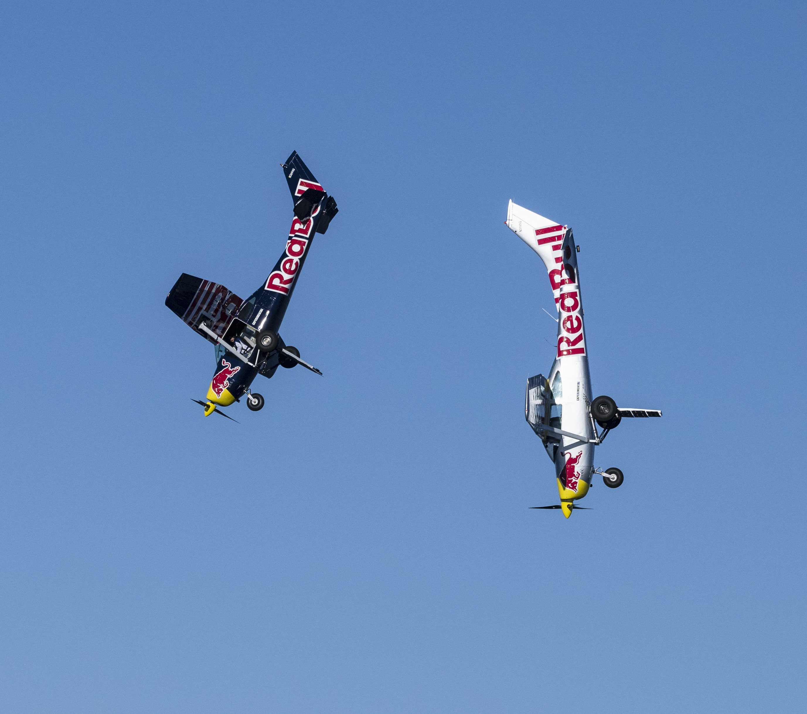 Luke Aikins Red Bull Plane Swap Mid-Air