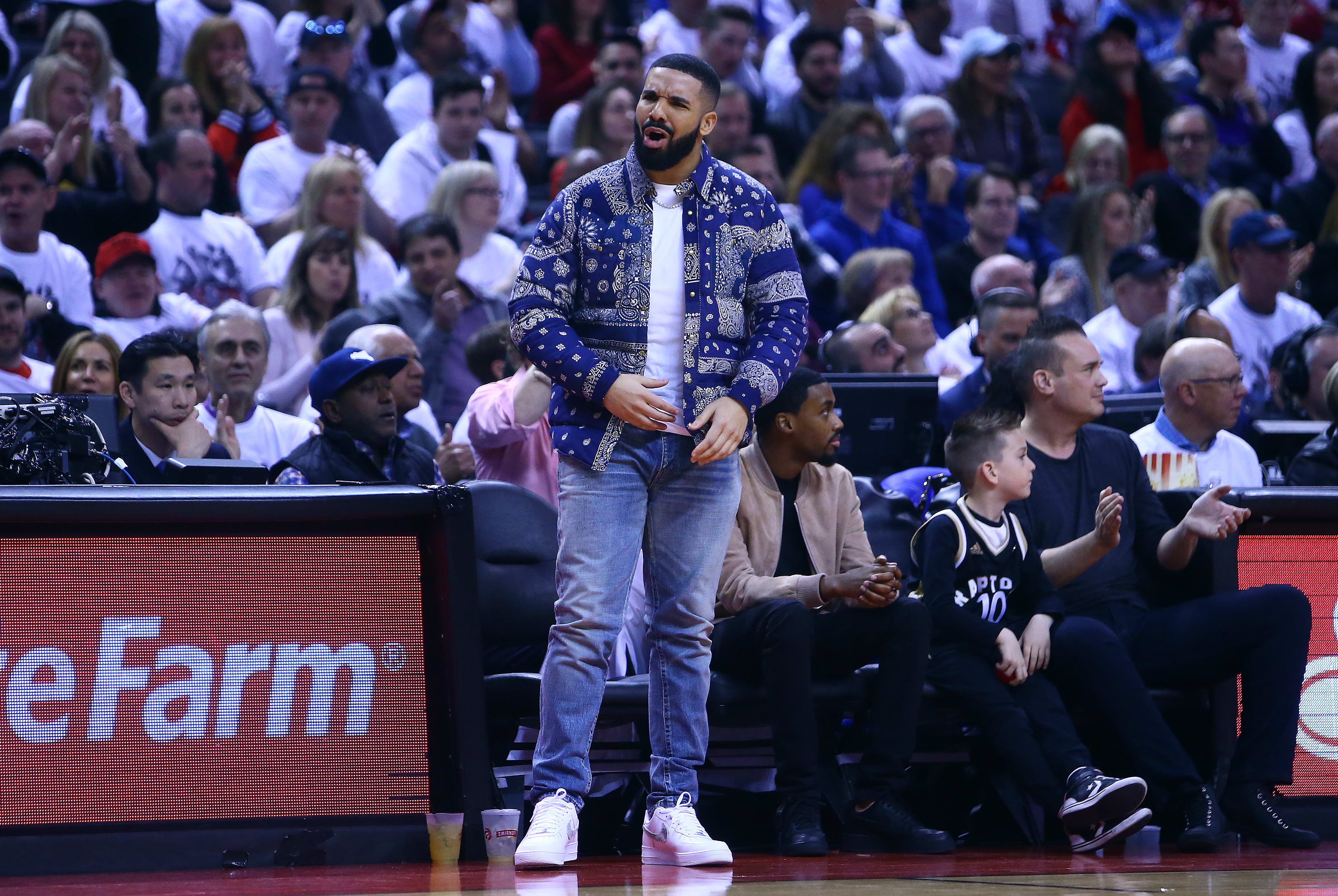 Drake Courtside