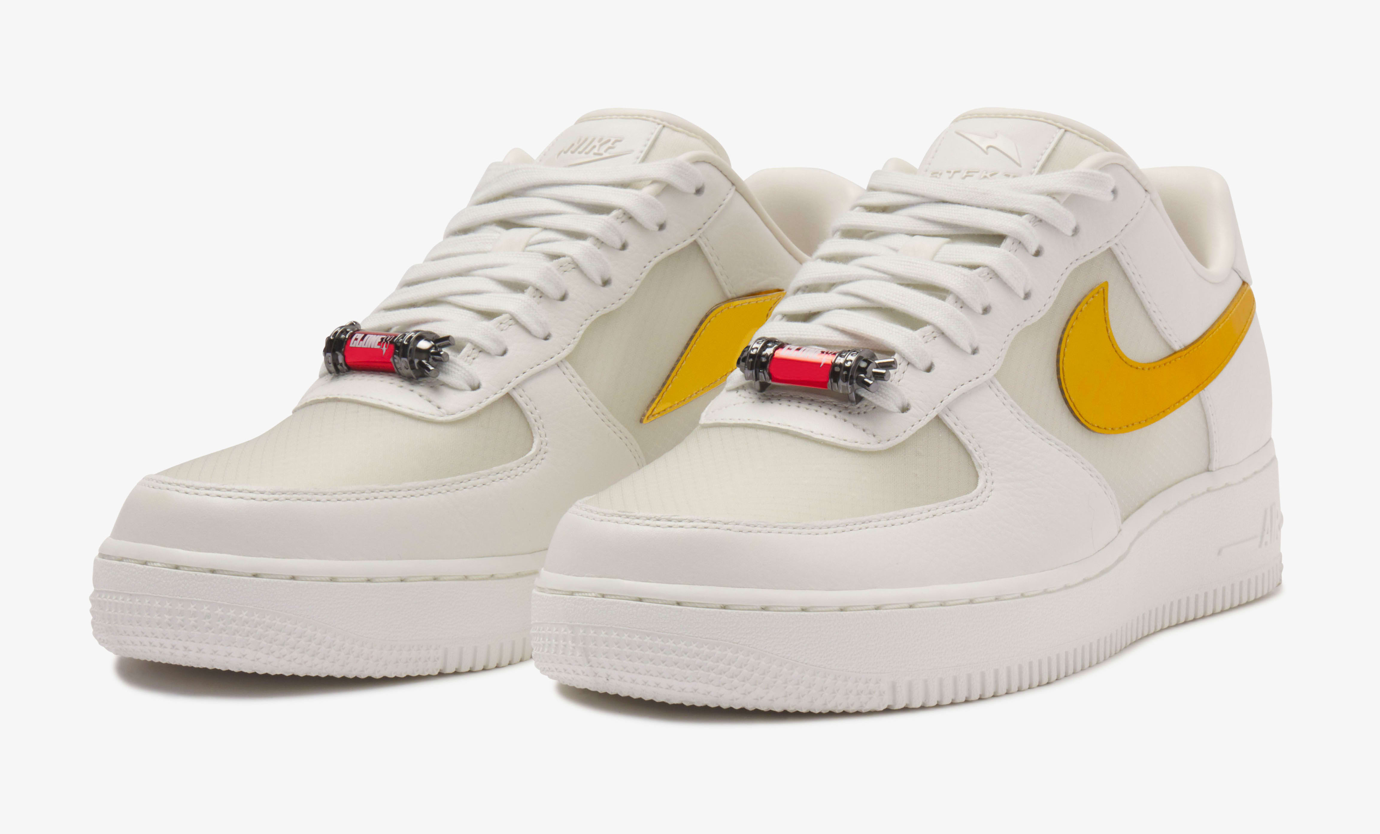 RTFKT x Takashi Murakami x Nike Air Force 1 &#x27;Angel&#x27;