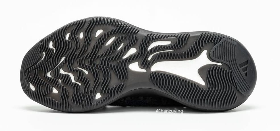adidas Yeezy Boost 350 V3 Revealed in Black