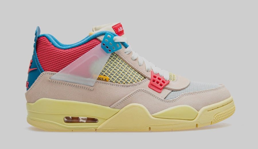 Union x Air Jordan 4 Retro &#x27;Guava Ice&#x27; DC9533-800 Lateral