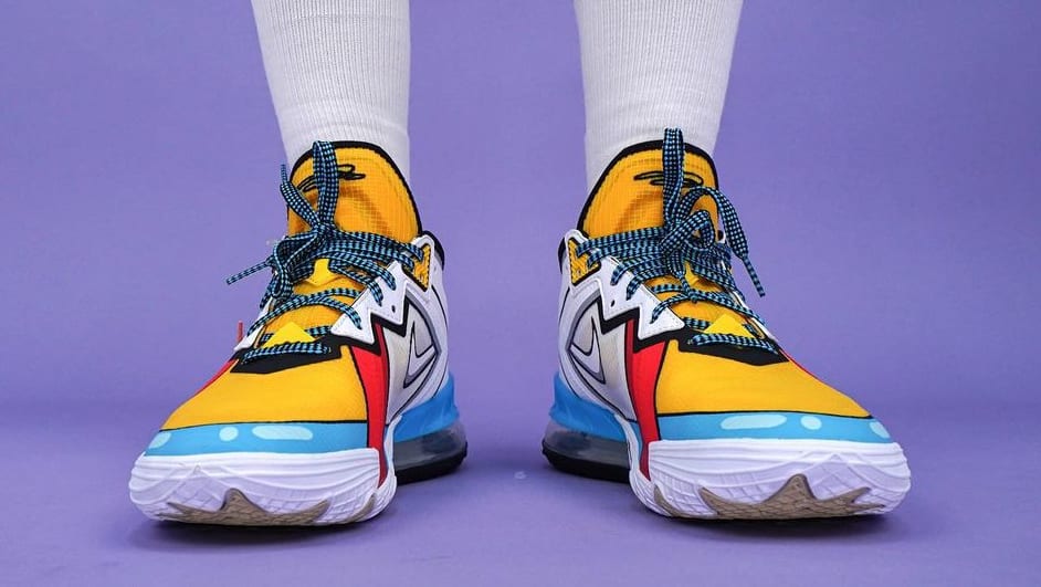 Lebron james discount stewie griffin shoes