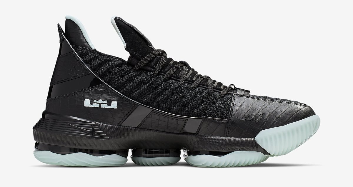 Nike LeBron 16 SB &#x27;Black/Glow&#x27; (Medial)