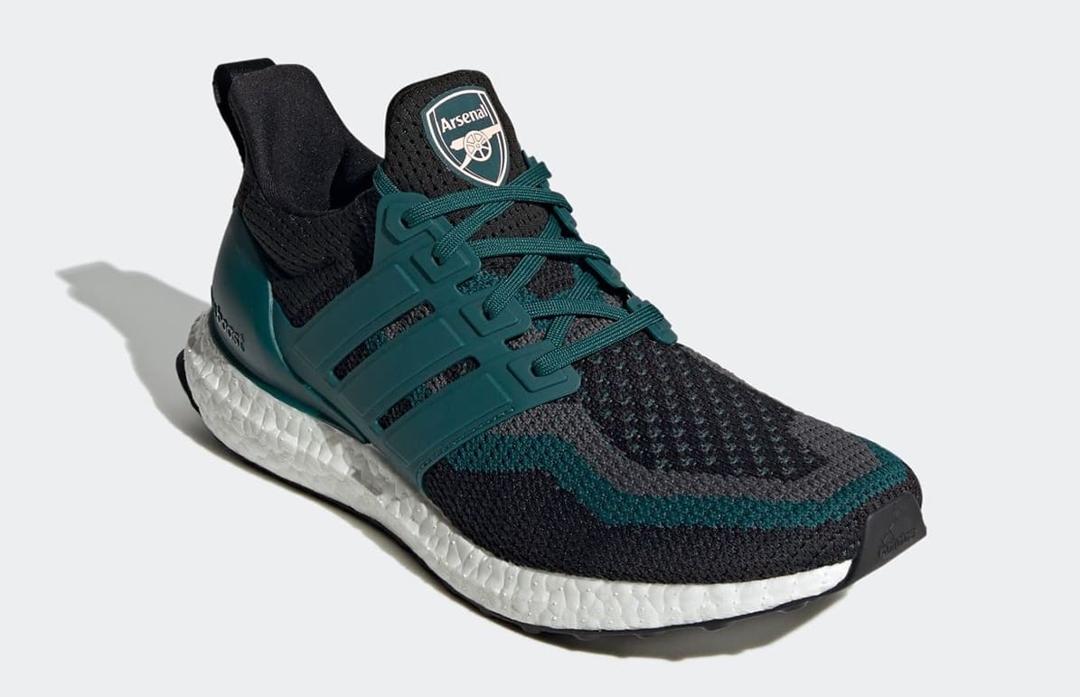 Arsenal Adidas Ultra Boost DNA FZ3621 Front