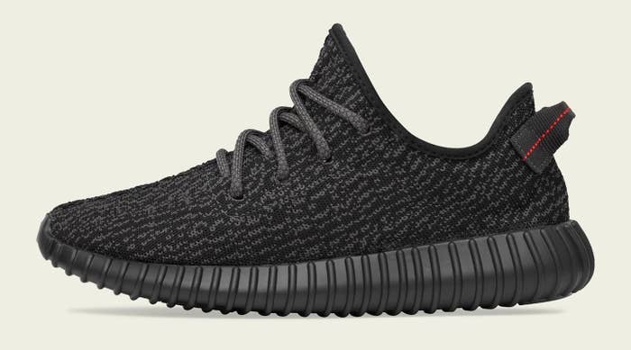 Adidas Yeezy Boost 350 &#x27;Pirate Black&#x27; 2023 Lateral